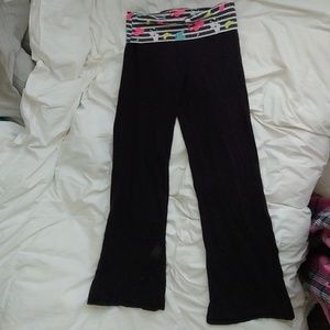 Stretchy, fun, black yoga pants